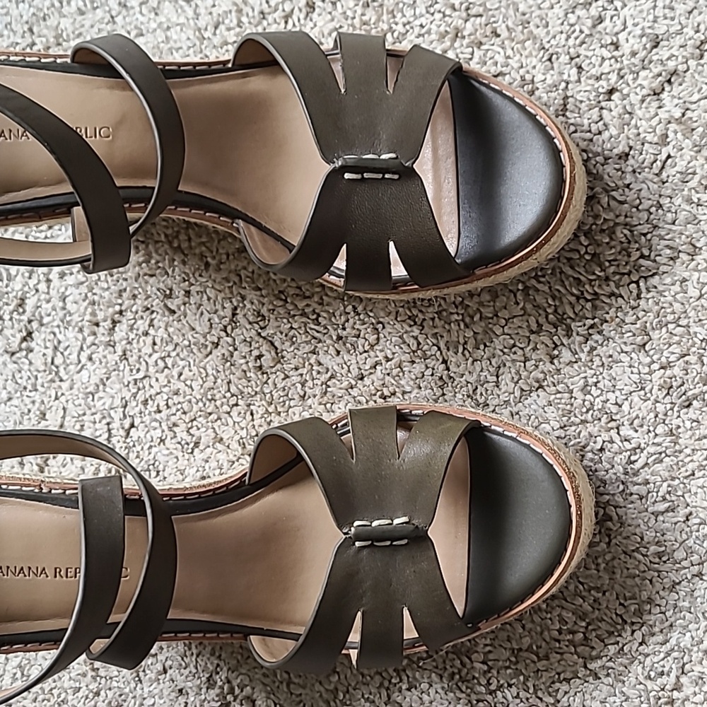 Banana Republic Bridge Espadrille Wedge Criss Cross Sandal - Picture 3 of 11
